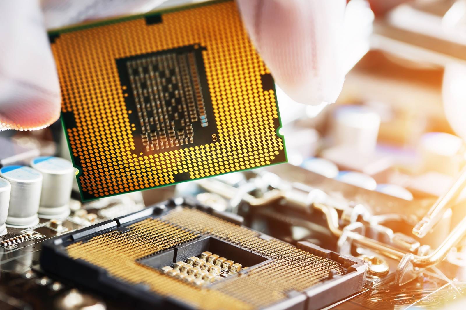 Création de structure réseau informatique pour PME avec maintenance Orange (84100)