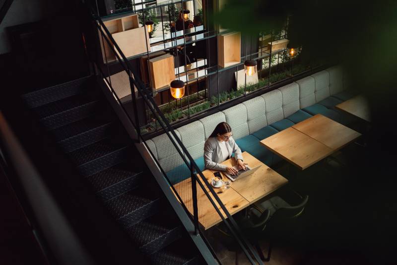 Installateur de wifi pro pour commerce vers Aix en Provence 13